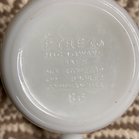 Vintage Pyrex creamer woodland brown white milk glass floral corningware - Picture 4 of 4